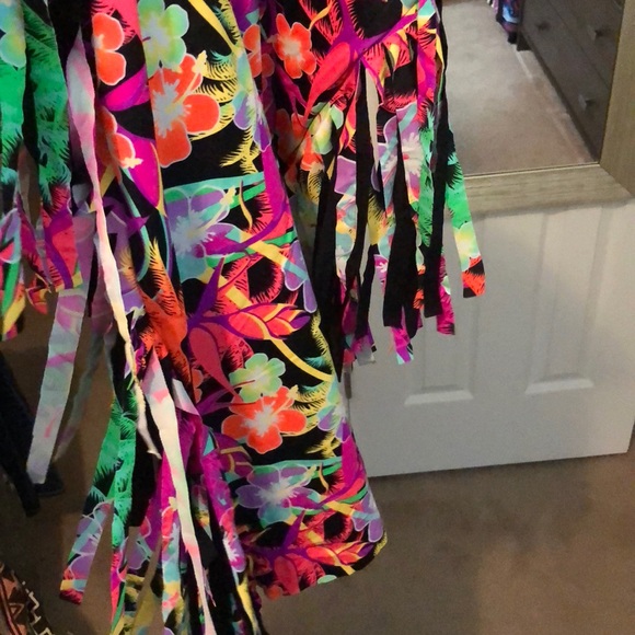 Hawaiian Funky Spandex Tassell Skirt - Picture 5 of 5